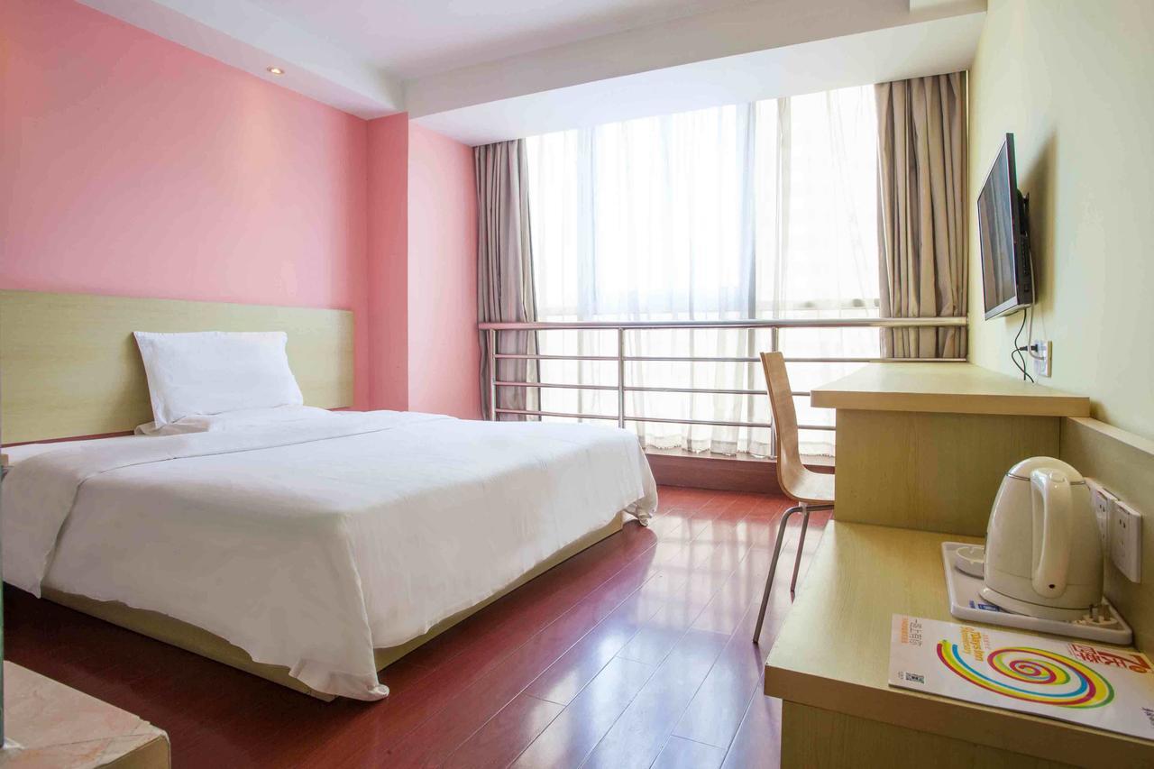7Days Inn Wuhan Airport Panlong City Eksteriør bilde